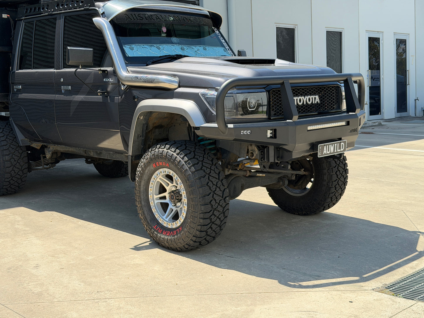 Bull Bar Fits 70 Series Toyota LandCruiser (Pre-Facelift)-Pre-Order